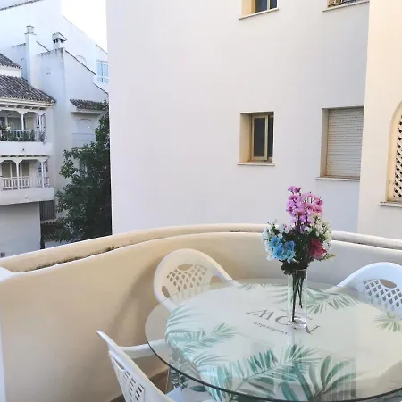 Lovely Next To The Casino In Puerto Banus - & Luxury